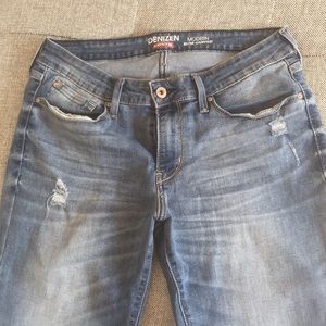 Levi’s Denizen Modern Slim Cuffed jeans